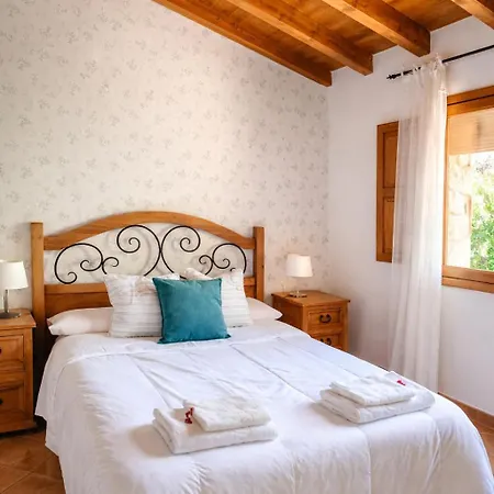 CR LA CUMBRE-Piscina Natural, Desconexión y Confort con vistas a Sierra de Gata TR-CC-00490 Casa de Férias *